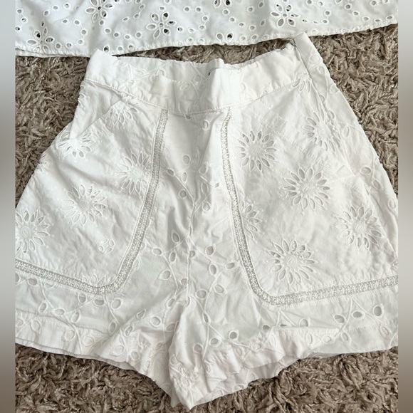 Zara eyelet embroidery white matching set XS. Wore once. Like New - Picture 4 of 8